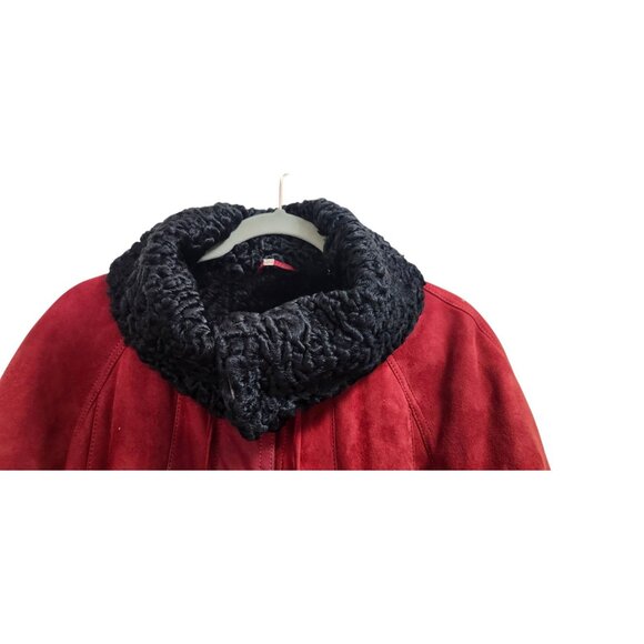Vintage Red Suede Coat with Black Fur Trim Women’s Winter Jacket Size 40 - Picture 5 of 16